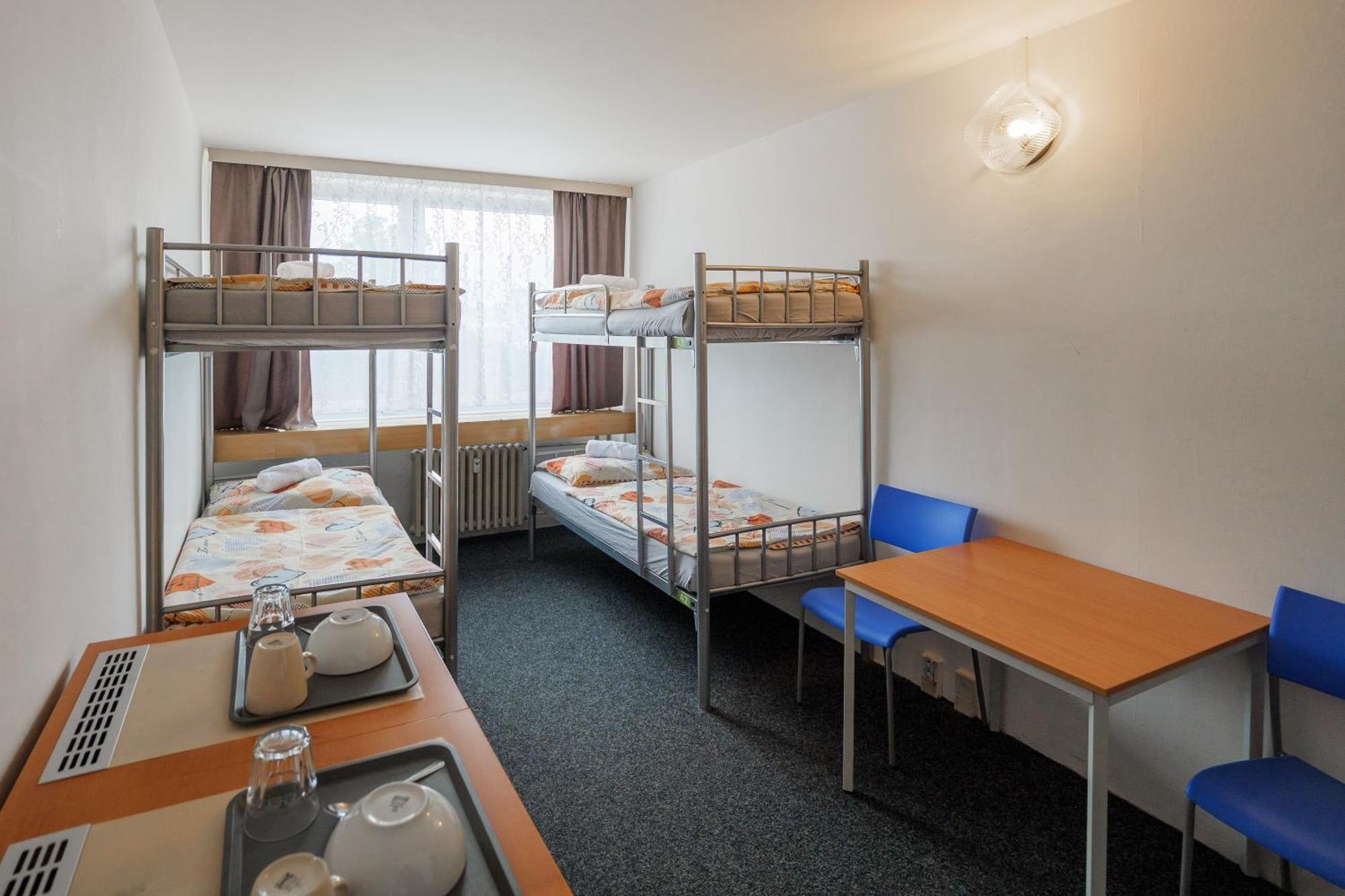 Tvm Tower Modrany Hostel Prague Exterior photo