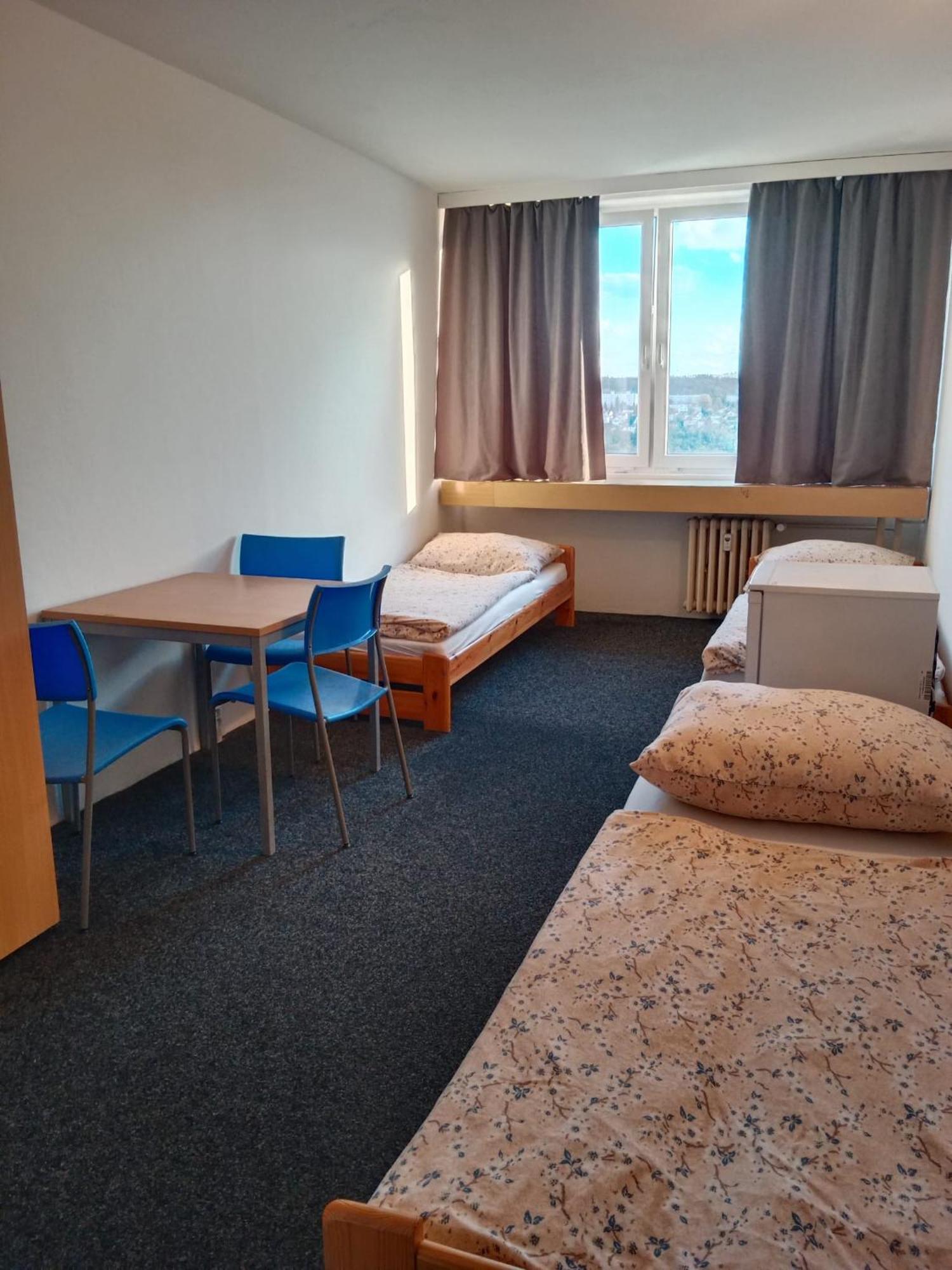 Tvm Tower Modrany Hostel Prague Exterior photo